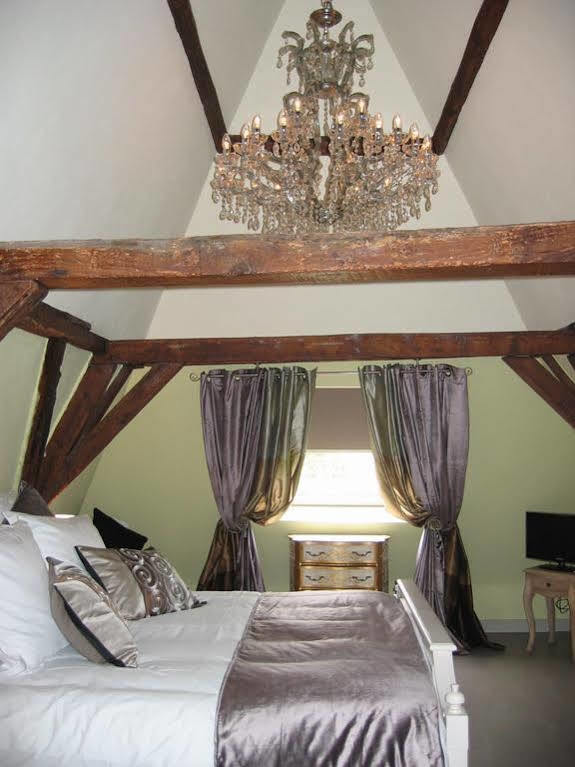 B&B Russell House Brujas Exterior foto